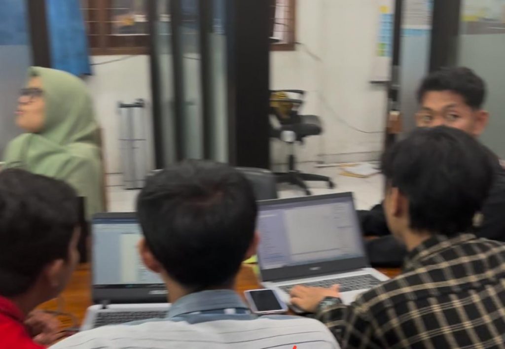 Mahasiswa Teknik Otomotif UNIMMA Sibuk Susun Proposal PKM 2025